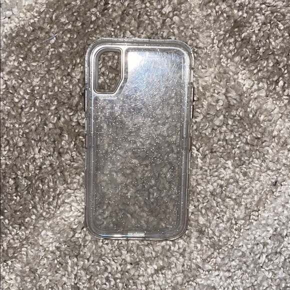 Upgraded to the 12 max and don’t need them anymore - Picture 1 of 6